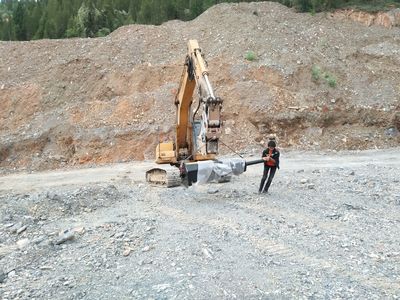 石材開采石地基巖石清理開石機械